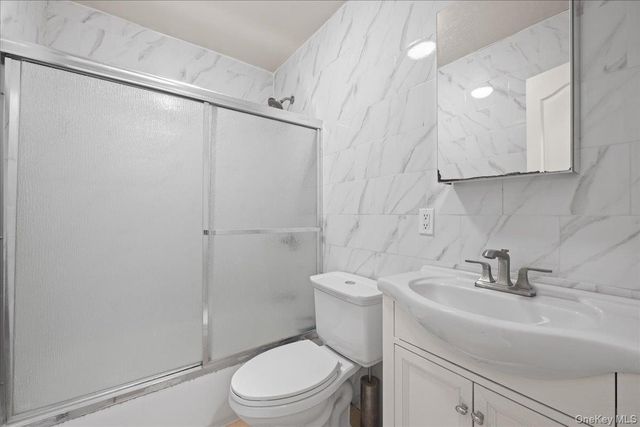 2284 Atlantic Avenue, Brooklyn, NY 11233
