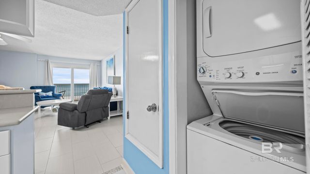 517 E Beach Boulevard 3C, Gulf Shores, AL 36542