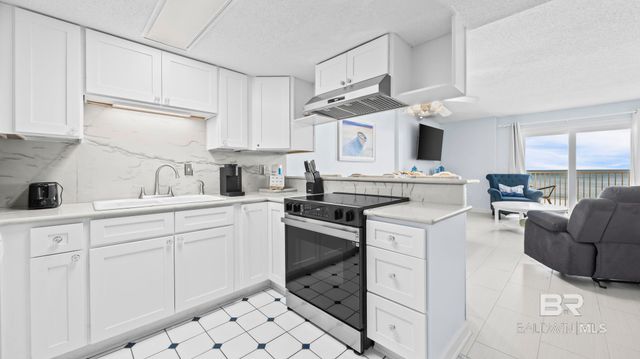 517 E Beach Boulevard 3C, Gulf Shores, AL 36542