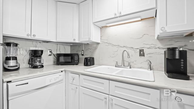 517 E Beach Boulevard 3C, Gulf Shores, AL 36542