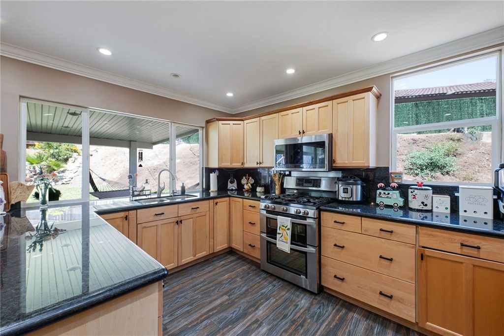 Image 17 of property listing at 1500 Arrow Wood Drive, Brea, CA 92821