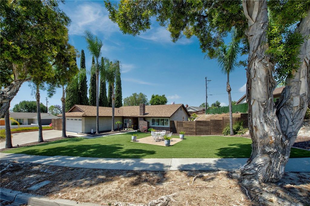 Image 3 of property listing at 1500 Arrow Wood Drive, Brea, CA 92821