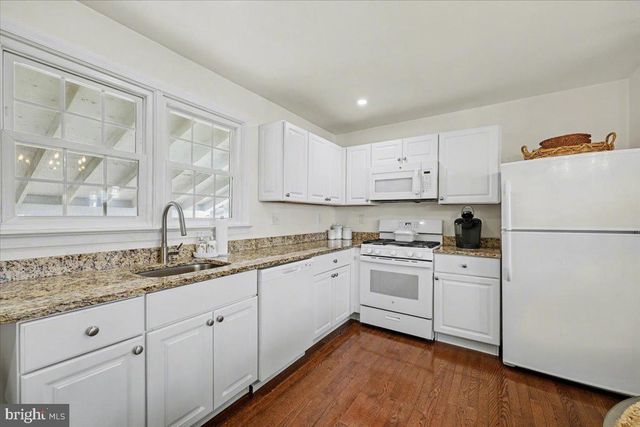 1204 MADISON AVE, Phoenixville, PA 19460