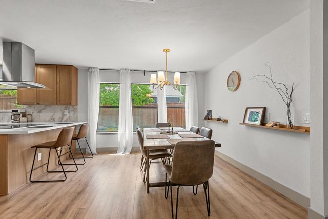 3910 Adelheid Way, Sacramento, CA 95821