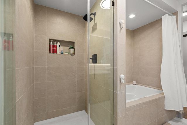 3910 Adelheid Way, Sacramento, CA 95821