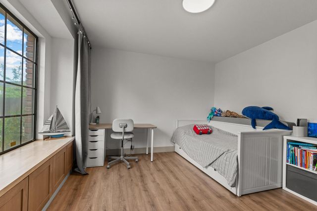 3910 Adelheid Way, Sacramento, CA 95821