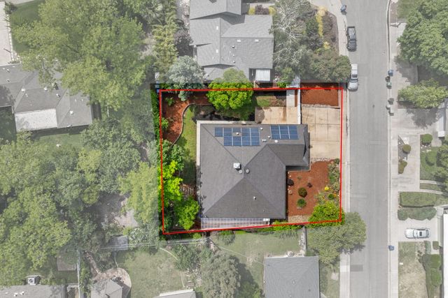 3910 Adelheid Way, Sacramento, CA 95821