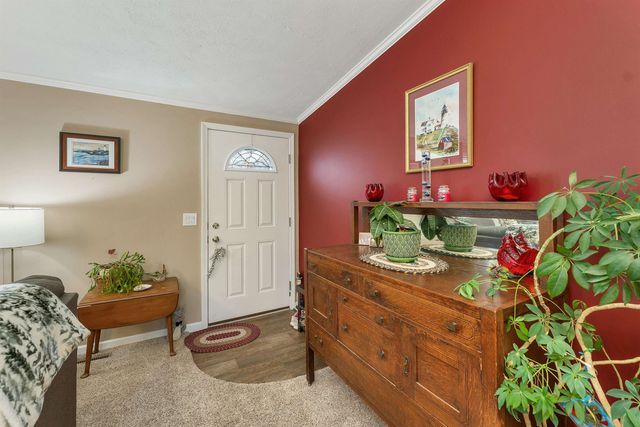 35 Mansfield Woods Way, New Hampton, NH 03256