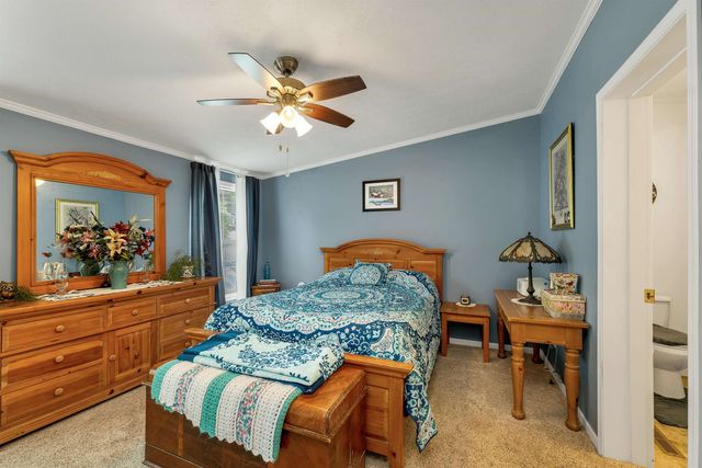 35 Mansfield Woods Way, New Hampton, NH 03256