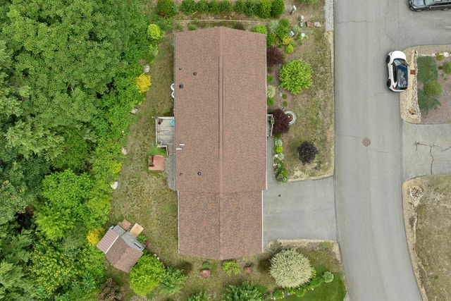 35 Mansfield Woods Way, New Hampton, NH 03256