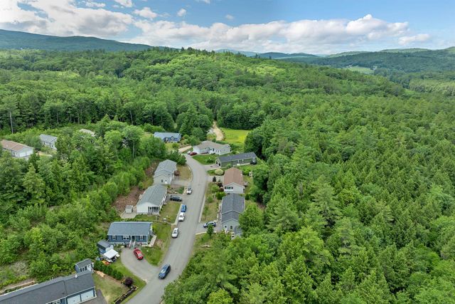 35 Mansfield Woods Way, New Hampton, NH 03256