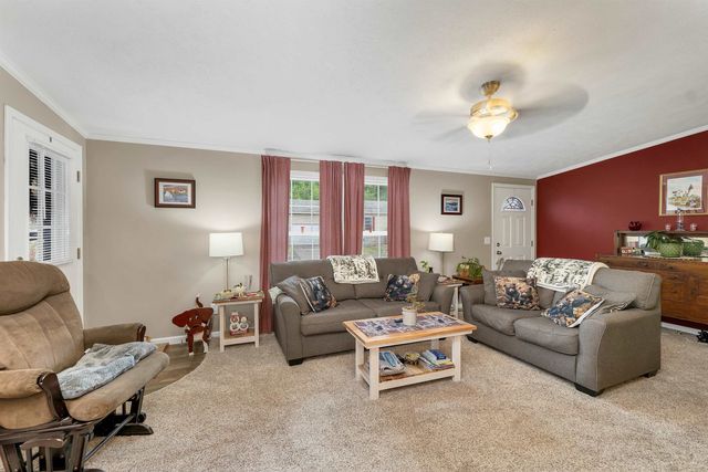 35 Mansfield Woods Way, New Hampton, NH 03256
