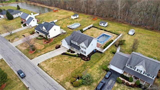 4580 Ridgeview Drive South, Pendleton, NY 14120