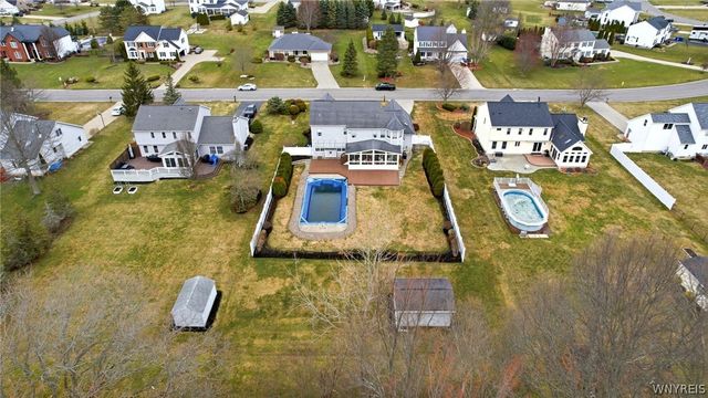 4580 Ridgeview Drive South, Pendleton, NY 14120