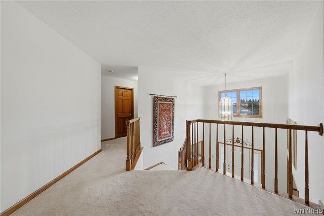 4580 Ridgeview Drive South, Pendleton, NY 14120