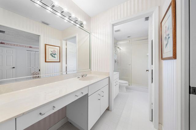 16815 Knightsbridge Lane, Delray Beach, FL 33484