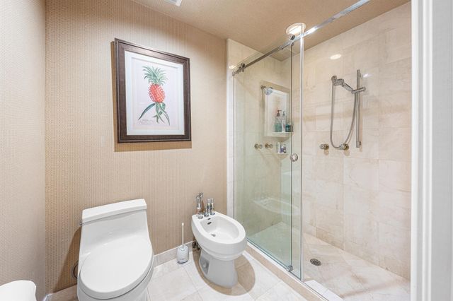 16815 Knightsbridge Lane, Delray Beach, FL 33484