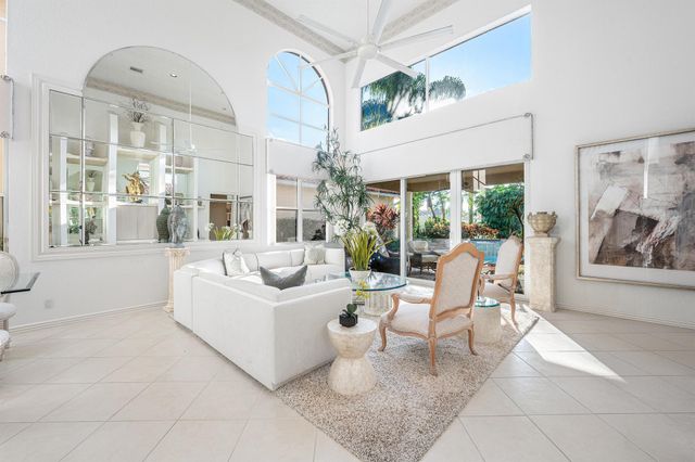 16815 Knightsbridge Lane, Delray Beach, FL 33484