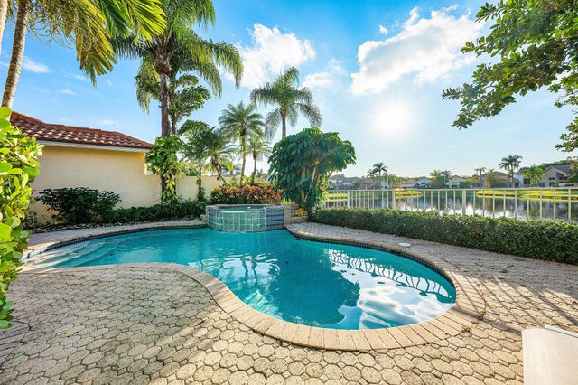16815 Knightsbridge Lane, Delray Beach, FL 33484