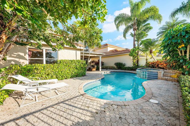 16815 Knightsbridge Lane, Delray Beach, FL 33484