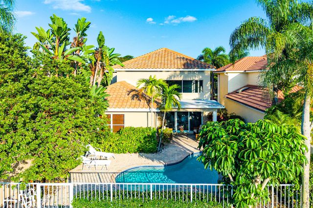 16815 Knightsbridge Lane, Delray Beach, FL 33484