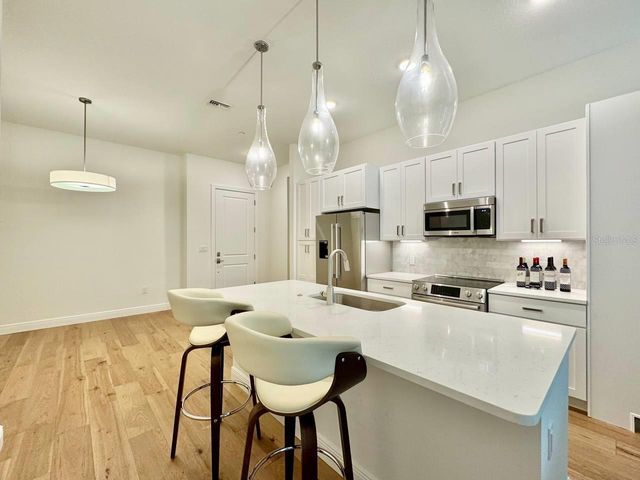 600 3RD AVENUE S 507, St Petersburg, FL 33701