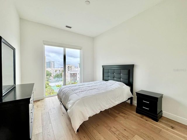 600 3RD AVENUE S 507, St Petersburg, FL 33701