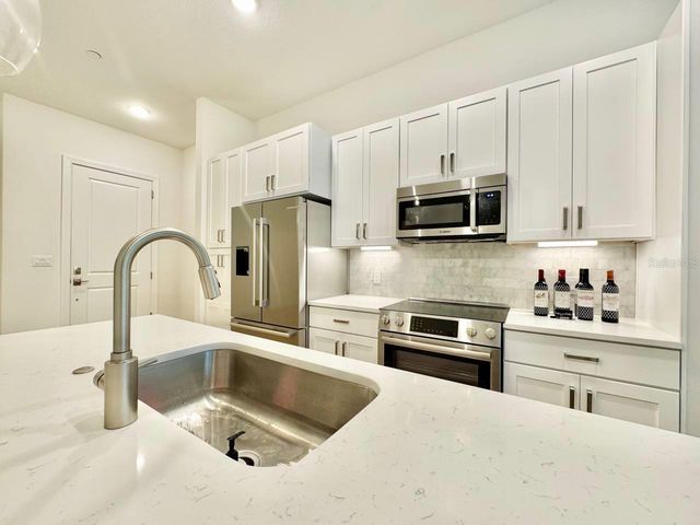 600 3RD AVENUE S 507, St Petersburg, FL 33701