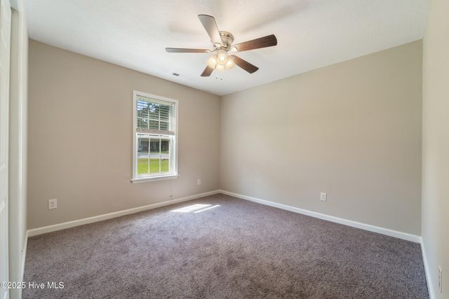 205 Sourwood Court, Jacksonville, NC 28540