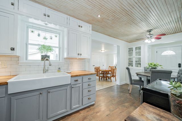 2532 Steven Drive, Denison, TX 75020