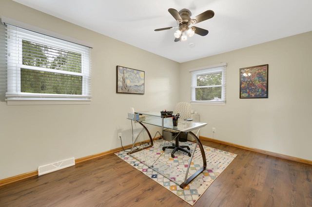 1119 W Fairfield COURT, Glendale, WI 53217