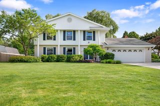 1119 W Fairfield COURT, Glendale, WI 53217