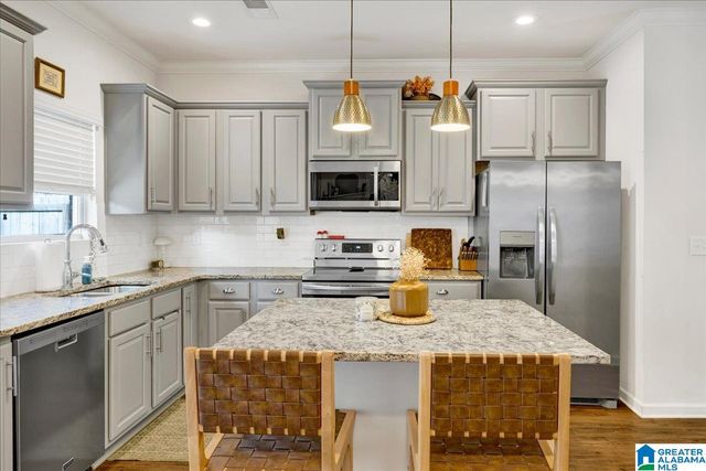 321 CHAPEL HILL TRAIL, Fultondale, AL 35068