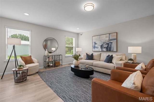 2 Burlington at Oakshire, O'fallon, MO 63385