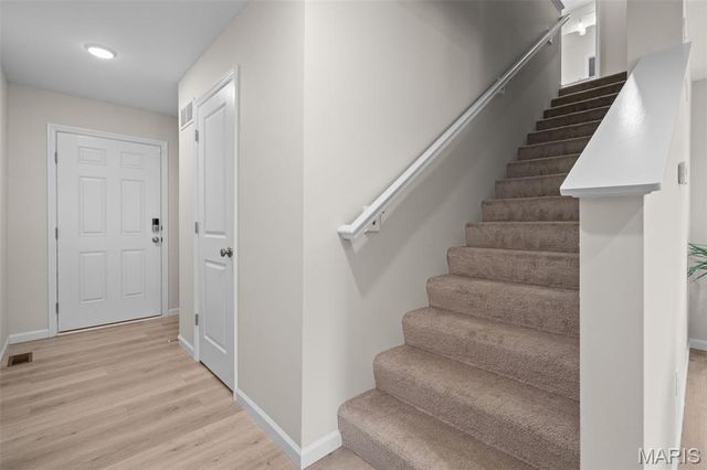 2 Burlington at Oakshire, O'fallon, MO 63385