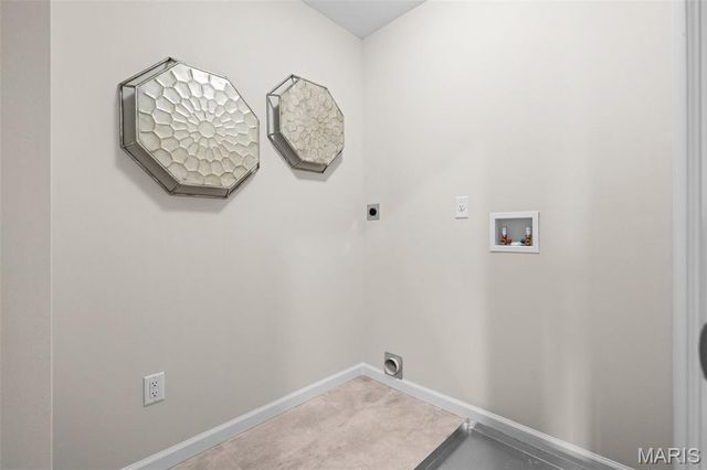 2 Burlington at Oakshire, O'fallon, MO 63385