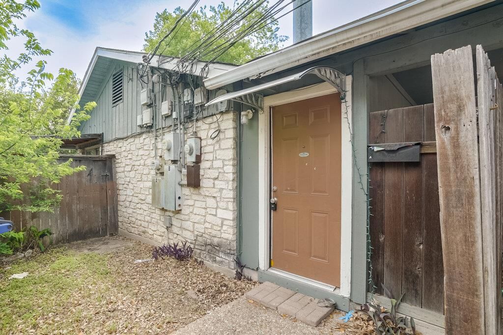 1503 Wheless LN A, Austin, TX 78723