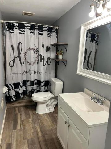 671 Simbury Street, Columbus, OH 43228