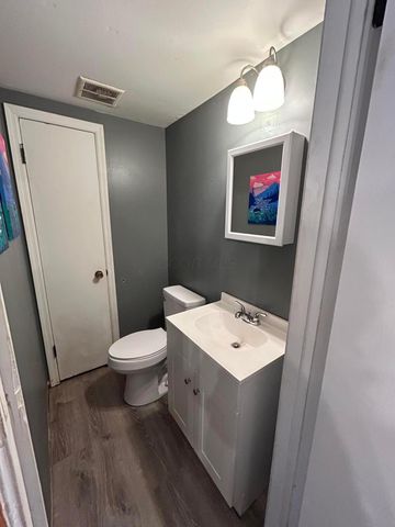 671 Simbury Street, Columbus, OH 43228