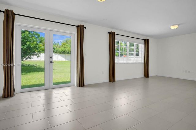 14375 Lake Candlewood Ct, Miami Lakes, FL 33014