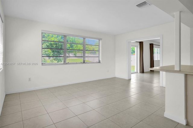 14375 Lake Candlewood Ct, Miami Lakes, FL 33014