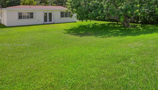 14375 Lake Candlewood Ct, Miami Lakes, FL 33014