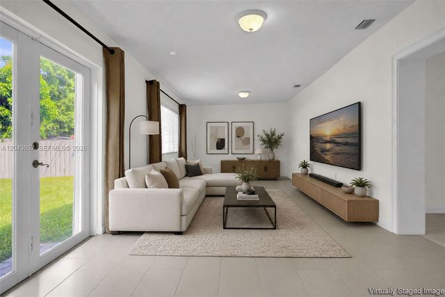 14375 Lake Candlewood Ct, Miami Lakes, FL 33014