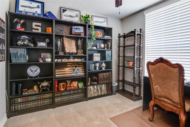 1900 Stonecourt Drive, Bedford, TX 76021