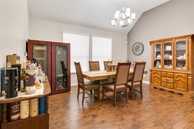 1900 Stonecourt Drive, Bedford, TX 76021