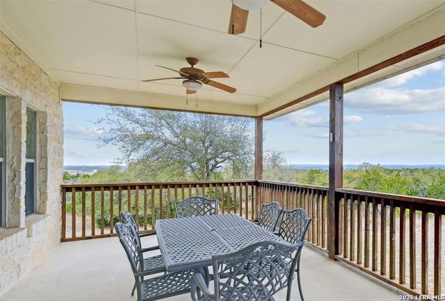 1370 SUNSET VW, Fischer, TX 78623