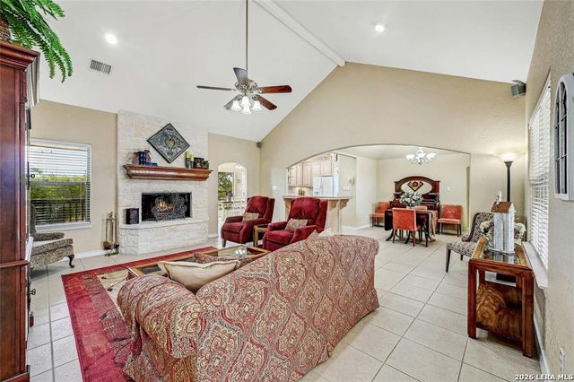 1370 SUNSET VW, Fischer, TX 78623