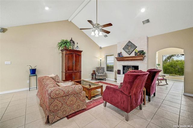 1370 SUNSET VW, Fischer, TX 78623