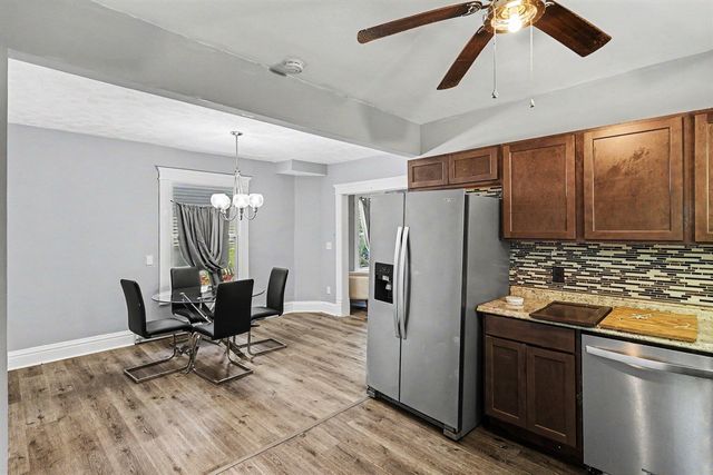 1222 E Kalamazoo Street, Lansing, MI 48912