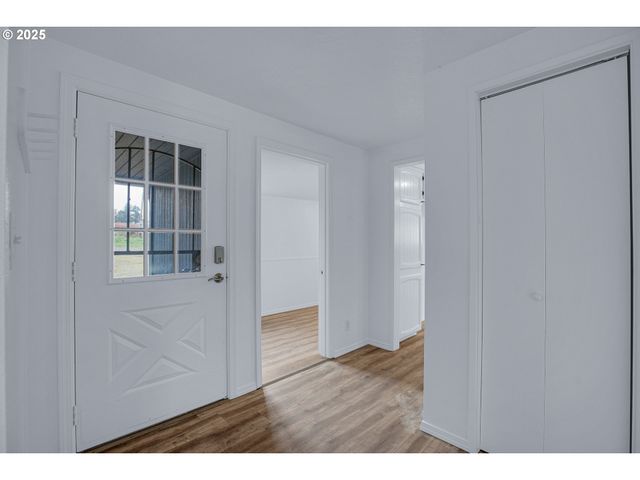 20320 Se WALGREN Rd, Damascus, OR 97089